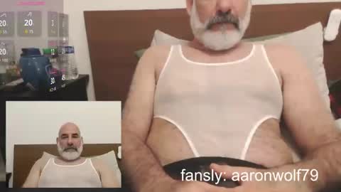 Snapshot of soyelpoti79 chatting on April 5, 2026, 1:52 pm WhiteWolfFL online show from April 5, 2026, 1:52 pm