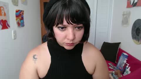 Nana Bela  online show from September 10, 2025, 10:10 pm