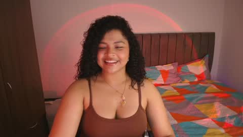 Snapshot of soynerea chatting on May 15, 2026, 2:29 am online show from May 15, 2026, 2:29 am