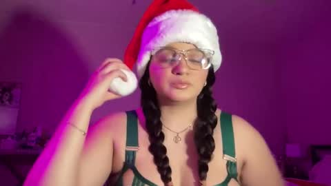 Snapshot of soyoceanne chatting on December 20, 2025, 4:19 am Soyoceanne online show from December 20, 2025, 4:19 am