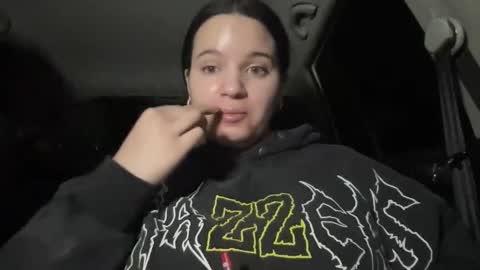 Soyoceanne online show from April 8, 2026, 2:55 am