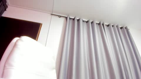 Snapshot of soysamicita_ chatting on January 21, 2025, 2:59 pm Sami Diaz online show from January 21, 2025, 2:59 pm