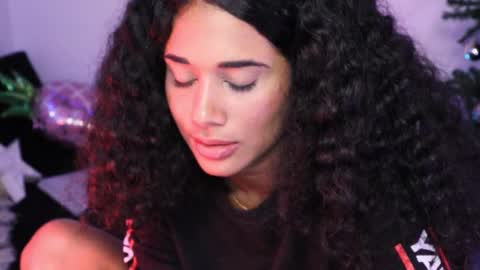 You want to talk to me more personal follow me in My Channel VIP  50 the discount       online show from December 10, 2024, 1:54 am