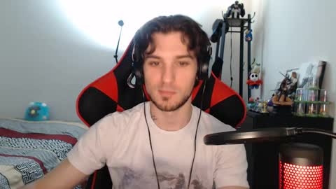 Snapshot of spangy19 chatting on September 18, 2025, 1:51 am Anthony online show from September 18, 2025, 1:51 am