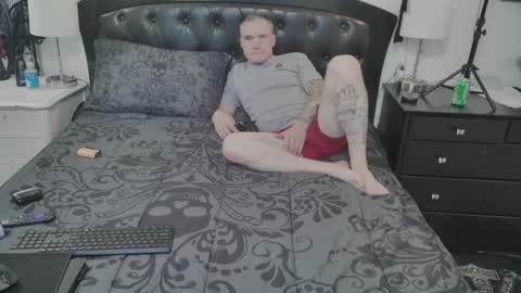 spankandsubmit online show from March 3, 2026, 9:37 am
