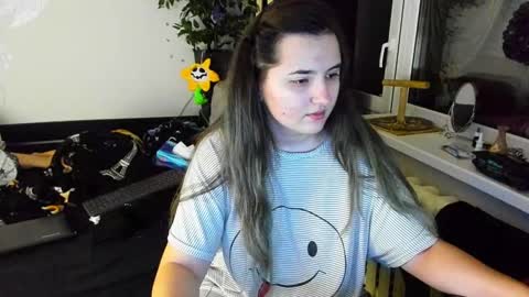 Snapshot of spanking_girls chatting on December 22, 2024, 2:06 am Evgenia online show from December 22, 2024, 2:06 am