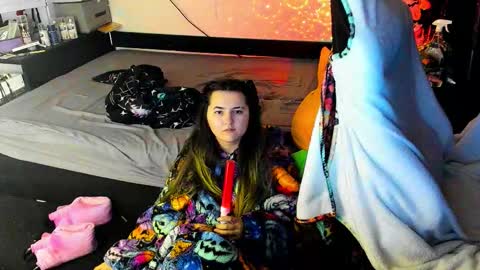 Snapshot of spanking_girls chatting on November 8, 2025, 12:22 am Evgenia online show from November 8, 2025, 12:22 am