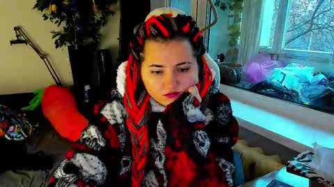 Snapshot of spanking_girls chatting on December 4, 2025, 12:14 pm Evgenia online show from December 4, 2025, 12:14 pm