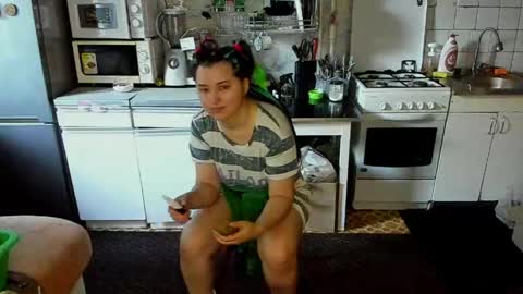 Snapshot of spanking_girls chatting on May 26, 2026, 5:25 am Evgenia online show from May 26, 2026, 5:25 am