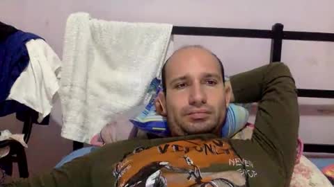 Snaiky online show from November 20, 2025, 4:18 pm