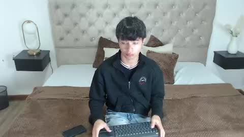 Snapshot of spark_riverss chatting on July 27, 2026, 12:34 pm Spark online show from July 27, 2026, 12:34 pm