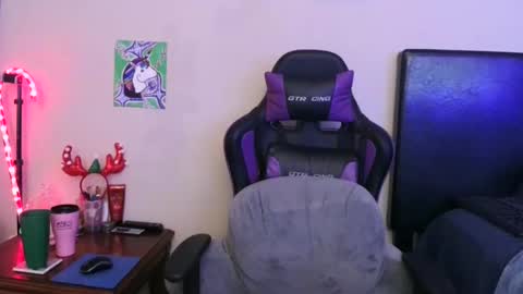 Snapshot of sparkle_pinuppp chatting on December 6, 2024, 8:26 am Tip 1 token Follow me on instagram Sparkle pinuppp online show from December 6, 2024, 8:26 am