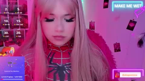 Snapshot of sparklemona chatting on March 5, 2025, 4:02 am SparkleMona online show from March 5, 2025, 4:02 am