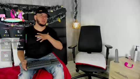 spencer_lunabigttss online show from December 14, 2025, 12:32 pm