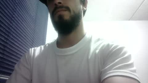 sperm_donor94 online show from February 25, 2025, 11:33 pm