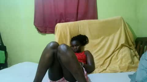 spicy_bella69 online show from May 19, 2026, 6:31 am