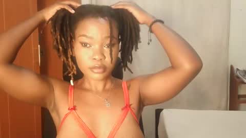 Snapshot of spicy_kerrine chatting on March 8, 2025, 11:07 pm Spicy kerrine online show from March 8, 2025, 11:07 pm