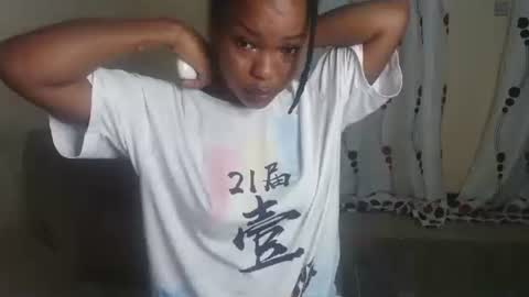 Snapshot of spicy_kerrine chatting on September 21, 2025, 12:56 am Spicy kerrine online show from September 21, 2025, 12:56 am