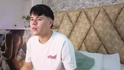 Mia  Steven online show from July 17, 2026, 11:28 am