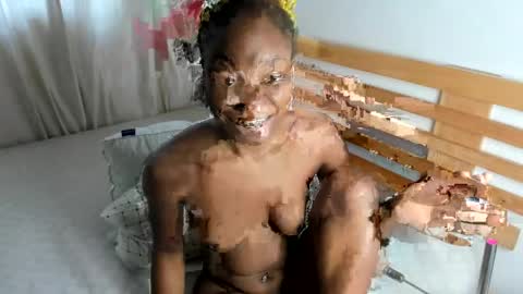 Snapshot of spicyshante chatting on June 1, 2026, 7:54 am Shante online show from June 1, 2026, 7:54 am
