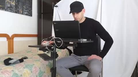 Marco. When Im offline you can view premium content in bio online show from February 28, 2025, 9:04 am