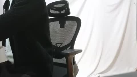 Marco. When Im offline you can view premium content in bio online show from December 1, 2025, 8:58 pm