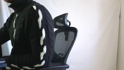 Marco. When Im offline you can view premium content in bio online show from March 27, 2026, 8:20 am