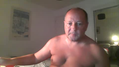 Snapshot of spidey1051a chatting on December 5, 2024, 11:27 am spidey1051a online show from December 5, 2024, 11:27 am