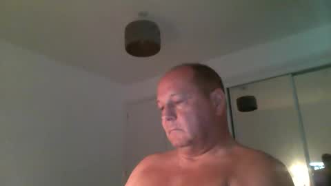 Snapshot of spidey1051a chatting on April 25, 2026, 9:12 am spidey1051a online show from April 25, 2026, 9:12 am