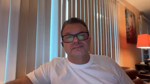 spike69old online show from May 8, 2026, 11:32 pm