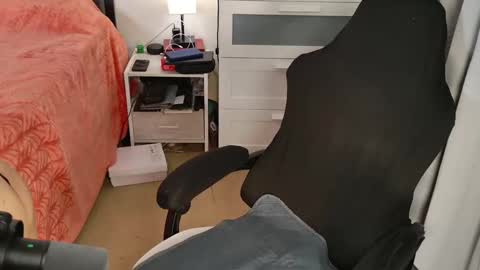 Snapshot of spikedbella chatting on January 17, 2025, 9:28 pm SpikedBella Same on all socials and OF online show from January 17, 2025, 9:28 pm