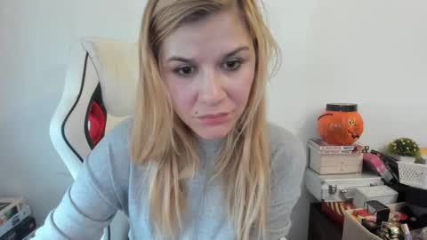 FREE ONLY FANSy online show from January 29, 2025, 3:04 pm