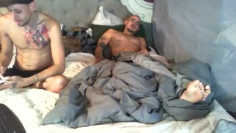 Lil blue devil online show from December 22, 2024, 7:33 am