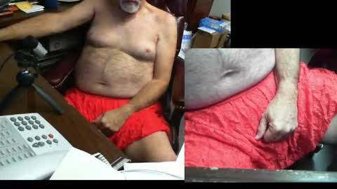 Snapshot of spitfire1964 chatting on February 17, 2026, 8:15 pm Spitfire online show from February 17, 2026, 8:15 pm