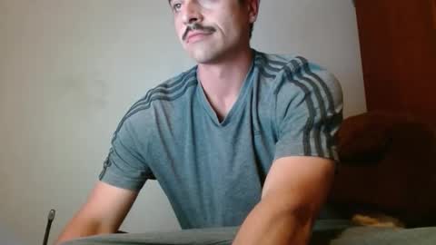 Snapshot of splater1234 chatting on December 20, 2025, 10:00 am splater1234 online show from December 20, 2025, 10:00 am