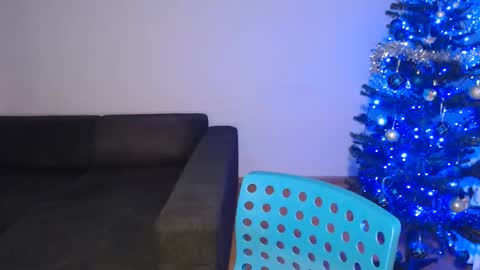 Doll online show from December 21, 2024, 1:47 am