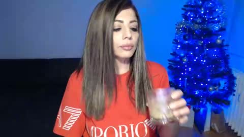 Doll online show from December 26, 2024, 3:16 am