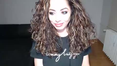 Doll online show from March 3, 2025, 4:35 pm