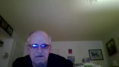 Snapshot of spongebobpineapple70 chatting on May 13, 2026, 11:33 pm spongebobpineapple70 online show from May 13, 2026, 11:33 pm
