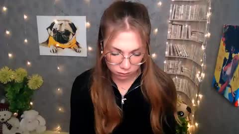 Snapshot of sport_tall_karina chatting on January 2, 2025, 9:22 am Karina online show from January 2, 2025, 9:22 am