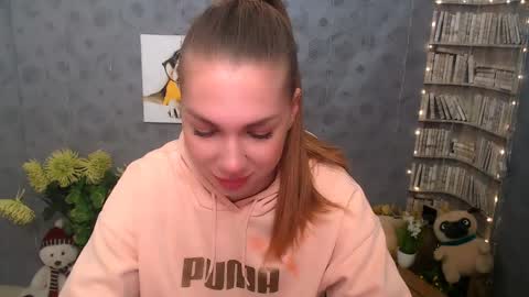 Snapshot of sport_tall_karina chatting on March 12, 2025, 9:34 am Karina online show from March 12, 2025, 9:34 am