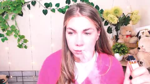 Snapshot of sport_tall_karina chatting on November 18, 2025, 9:58 am Karina online show from November 18, 2025, 9:58 am