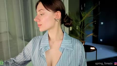 Snapshot of spring_forestxx chatting on May 14, 2026, 2:57 pm Lily my new acc3 online show from May 14, 2026, 2:57 pm