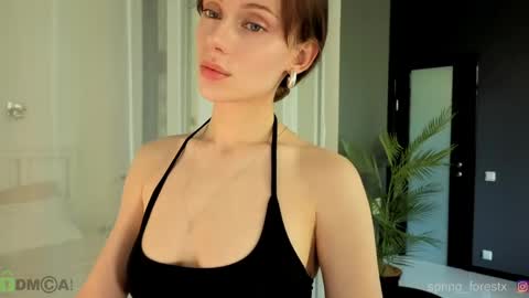 Snapshot of spring_forestxx chatting on June 5, 2026, 1:17 pm Lily my new acc3 online show from June 5, 2026, 1:17 pm