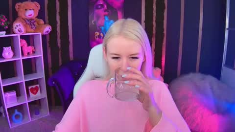 Snapshot of springajara chatting on December 2, 2025, 6:08 am Vetta online show from December 2, 2025, 6:08 am