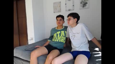 Snapshot of spritzboys chatting on October 18, 2025, 12:50 pm spritzboys online show from October 18, 2025, 12:50 pm