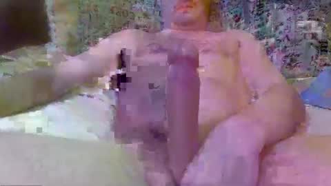 spypsat0 online show from December 25, 2024, 10:27 pm