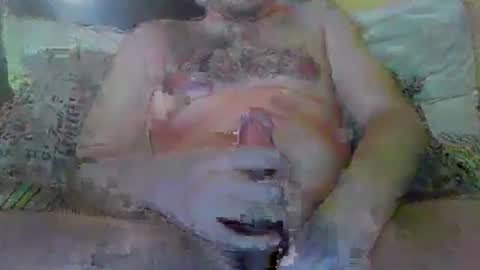 spypsat0 online show from November 12, 2025, 2:39 pm