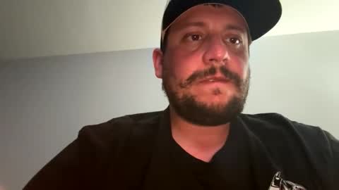 Snapshot of squirrlycock1 chatting on May 25, 2026, 4:40 am squirrlycock1 online show from May 25, 2026, 4:40 am