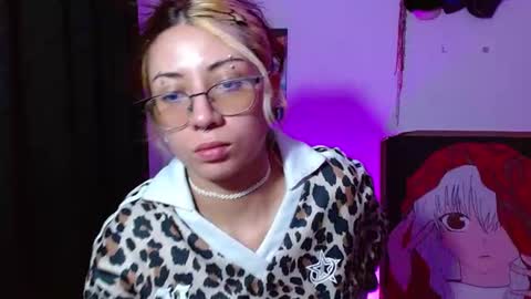 Snapshot of squirt_charlotte chatting on July 10, 2026, 2:49 am HELLO WELCOME MY NAME IS CHARLOTTE OY A NEW GIRL online show from July 10, 2026, 2:49 am